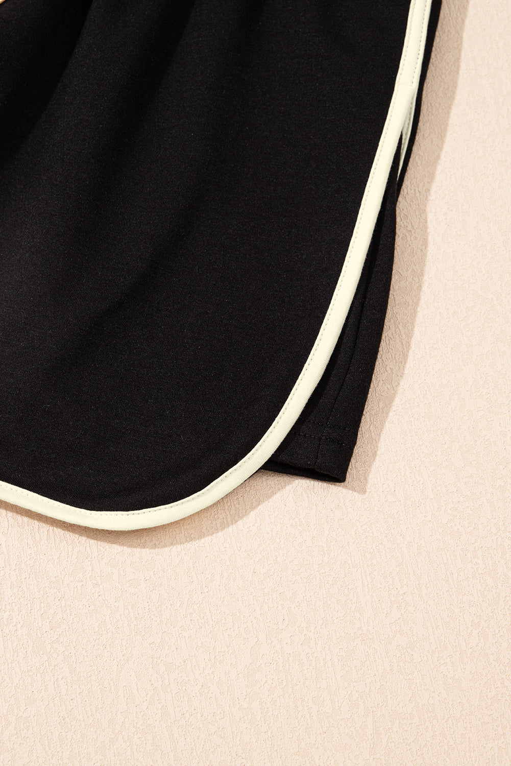 Short Sleeve Contrast Trim Skort Set