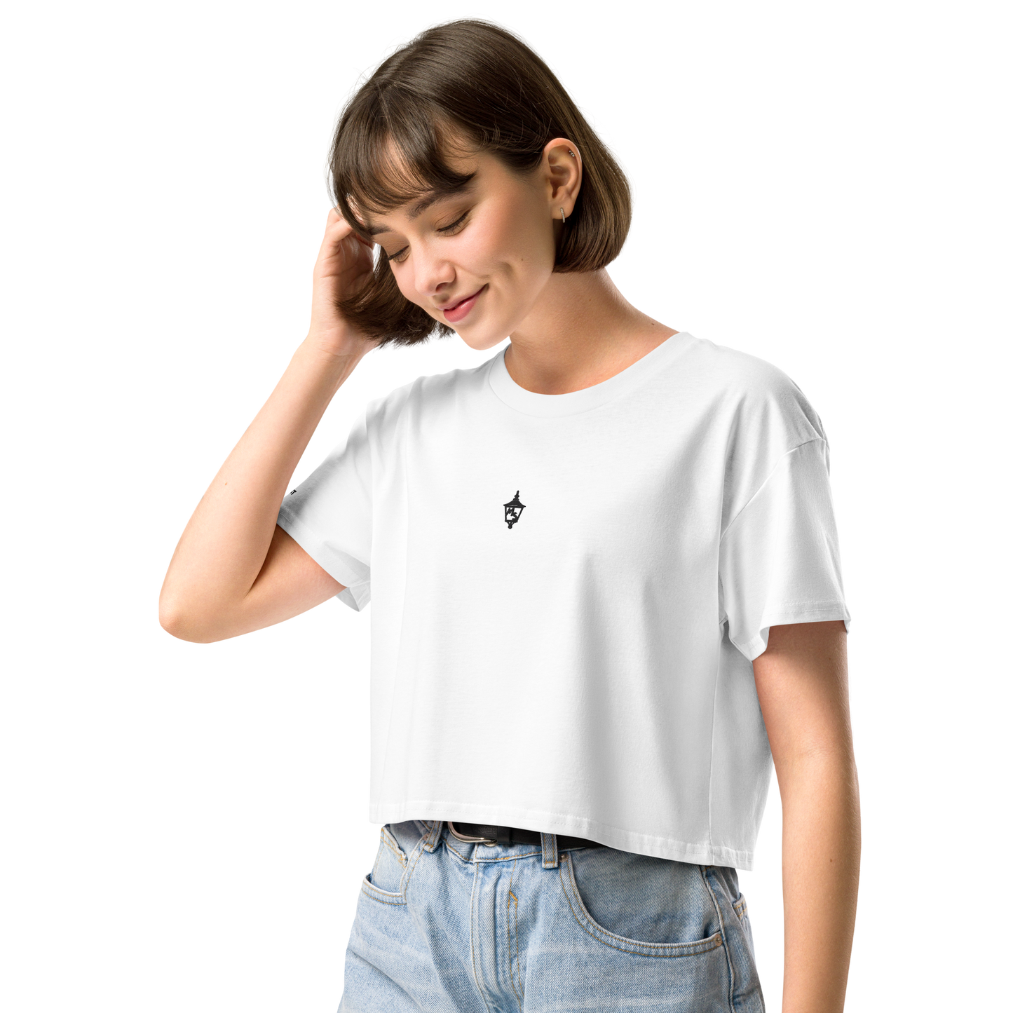 Classic Embroidered Lantern Crop Tee
