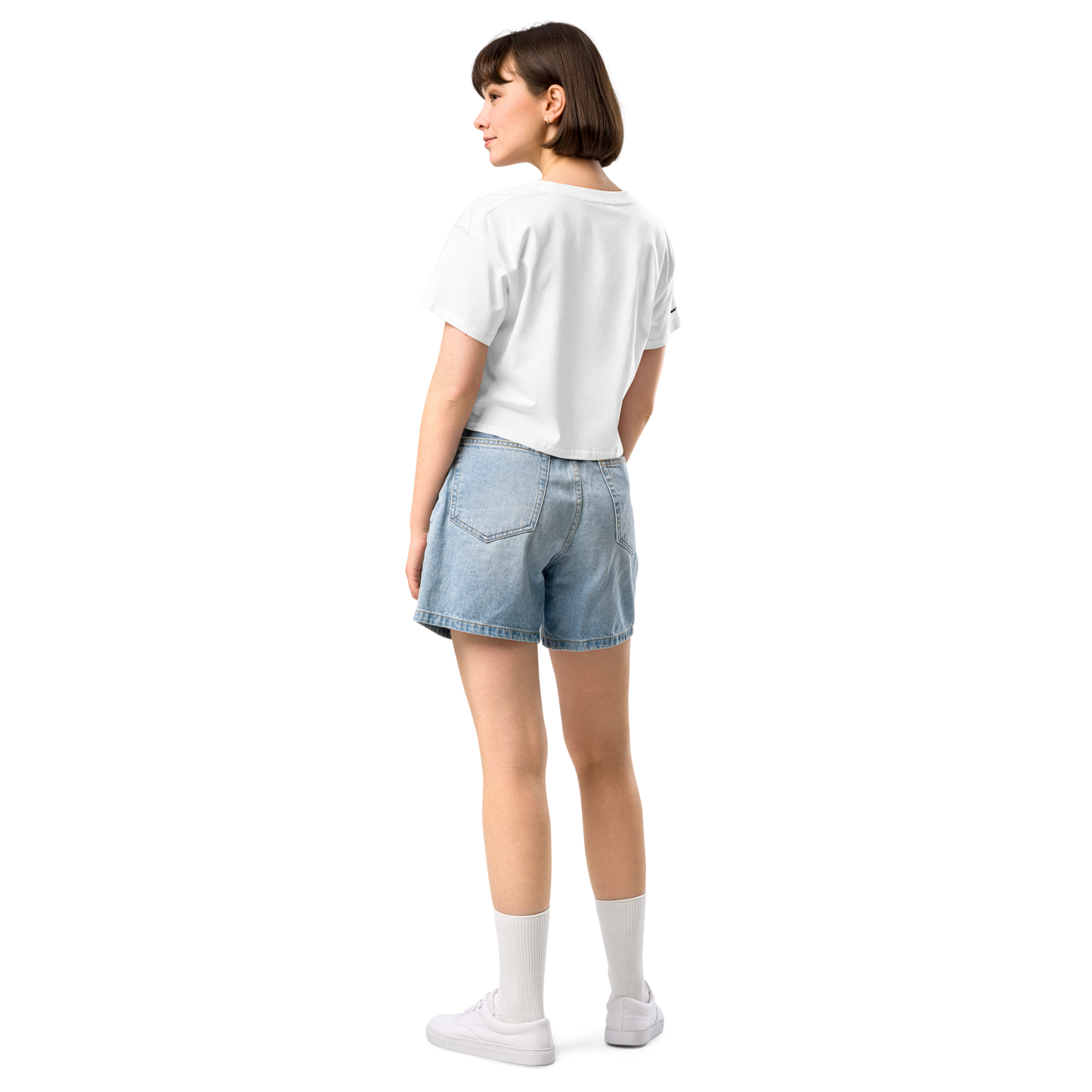 Classic Embroidered Lantern Crop Tee